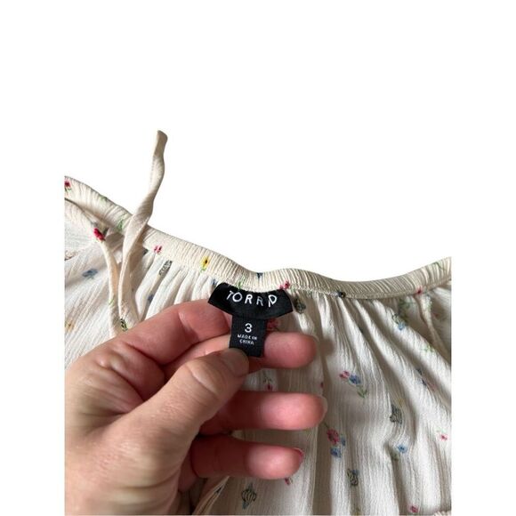 Torrid Crinkle Gauze Blouse Short Sleeve Top size 3 US 3X 22 24 Ditsy Scatter Fl - Picture 5 of 9